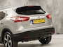 Nissan Qashqai 1.2 N-Connecta (PANORAMADAK, NAVIGATIE, 360 CAMERA, SPORTSTOELEN, GETINT GLAS, TREKHAAK, CRUISE, NIEUWSTAAT)