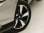 Nissan Qashqai 1.2 N-Connecta (PANORAMADAK, NAVIGATIE, 360 CAMERA, SPORTSTOELEN, GETINT GLAS, TREKHAAK, CRUISE, NIEUWSTAAT)