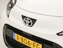Toyota Aygo 1.0 VVT-i MT Play (APPLE CARPLAY, NAVIGATIE, ADAPTIVE CRUISE, SPORTSTOELEN, LANE ASSIST, CAMERA, NIEUWSTAAT)