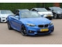 BMW 2-Serie Cabrio 220i High Exe. M Sport / 54.228 km/ NL Auto / Leder / CarPlay / Parkeerhulp V+A / 18'' / Windscherm / Sportstoelen / Stoelverwarming / DAB / Cruise Control
