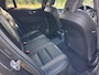 Volvo V60 2.0 T8 Plug-in hybrid AWD Ultimate Bright | Panoramadak | Trekhaak | Harman Kardon | NL-Auto | 455PK |