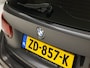 BMW 3-Serie 318i M Sport Automaat (PANORAMADAK, M PAKKET, GROOT NAVI, COGNAC LEDER, STOELVERWARMING, SPORTSTOELEN, VIRTUAL COCKPIT, PARKEERSENSOREN, GETINT GLAS, NIEUWSTAAT)