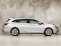 Opel Astra Sports Tourer 1.0 Sport (APPLE CARPLAY, GROOT NAVI, CLIMATE, TREKHAAK, SPORTSTOELEN, CRUISE, PARKEERSENSOREN, NIEUWSTAAT)