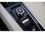 Volvo XC60 2.0 T8 Twin Engine AWD * TREKHAAK * PANORAMA DAK * LEER *
