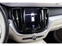 Volvo XC60 2.0 T8 Twin Engine AWD * TREKHAAK * PANORAMA DAK * LEER *