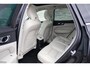 Volvo XC60 2.0 T8 Twin Engine AWD * TREKHAAK * PANORAMA DAK * LEER *