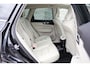 Volvo XC60 2.0 T8 Twin Engine AWD * TREKHAAK * PANORAMA DAK * LEER *
