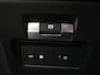 Land Rover Range Rover Evoque 1.5 P300e AWD R-Dynamic SE [SCHUIFKANTELDAK, MEMORY SEATS, APPLE CARPLAY, ANDROID, LED, ELEKTRISCHE ACHTERKLEP, PARKEER ASSISTENT, PDC V+A, CRUISE CONTROL, DIGITAL DASH, NAVIGATIE, CLIMATE CONTROL, KEYLESS START, 20" L