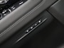 Land Rover Range Rover Evoque 1.5 P300e AWD R-Dynamic SE [SCHUIFKANTELDAK, MEMORY SEATS, APPLE CARPLAY, ANDROID, LED, ELEKTRISCHE ACHTERKLEP, PARKEER ASSISTENT, PDC V+A, CRUISE CONTROL, DIGITAL DASH, NAVIGATIE, CLIMATE CONTROL, KEYLESS START, 20" L