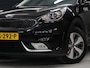 Kia Niro Hybrid 1.6 GDi DynamicLine [APPLE CARPLAY, ANDROID, CAMERA, CRUISE CONTROL, NAVIGATIE, PDC ACHTER, CLIMATE CONTROL, LED, BLUETOOTH, NIEUWSTAAT]