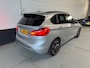 BMW 2-Serie Active Tourer 218i Executive Edition / AUTOMAAT / NAVIGATIE / TREKHAAK / HALF LEDER / HOGE ZIT / CRUISE / ECC/ NL-AUTO