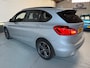 BMW 2-Serie Active Tourer 218i Executive Edition / AUTOMAAT / NAVIGATIE / TREKHAAK / HALF LEDER / HOGE ZIT / CRUISE / ECC/ NL-AUTO