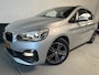 BMW 2-Serie Active Tourer 218i Executive Edition / AUTOMAAT / NAVIGATIE / TREKHAAK / HALF LEDER / HOGE ZIT / CRUISE / ECC/ NL-AUTO