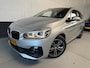 BMW 2-Serie Active Tourer 218i Executive Edition / AUTOMAAT / NAVIGATIE / TREKHAAK / HALF LEDER / HOGE ZIT / CRUISE / ECC/ NL-AUTO