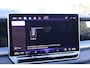 Volkswagen Tayron R-Line Edition | 'App-Connect' draadloze smartphone integratie | Automatische afstandsregeling (Adaptive Cruise Control) | Buitenspiegels elektrisch instel-, verwarm- en inklapbaar