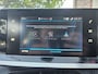 Peugeot 208 1.2 PureTech Active Carplay! NAP! Airco/Clima! Navigatie! Dealer Onderhouden! Nette Auto!