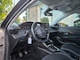 Peugeot 208 1.2 PureTech Active Carplay! NAP! Airco/Clima! Navigatie! Dealer Onderhouden! Nette Auto!