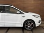 Ford Kuga 1.5 EcoBoost ST Line | 150 PK | Winterpakket | Handgeschakeld | Panoramadak | 19" | Navigatie