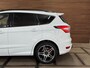 Ford Kuga 1.5 EcoBoost ST Line | 150 PK | Winterpakket | Handgeschakeld | Panoramadak | 19" | Navigatie