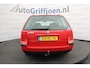 Volkswagen Passat Variant 1.6 nette stationcar met trekhaak met nieuwe APK bij aflevering