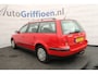 Volkswagen Passat Variant 1.6 nette stationcar met trekhaak met nieuwe APK bij aflevering