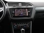 Volkswagen Tiguan 1.4 TSI eHybrid 245pk DSG Life Business · Camera · Inklap. Trekhaak · Stuur- & Stoelverwarming · Apple/Android Car Play · Elek. Achterklep ·