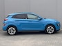 Hyundai Kona Electric EV Comfort Smart 39 kWh / Fabrieksgarantie tot 05-2027 / Dealer onderhouden / Accu SoH 99% / CCS snel laden / Navigatie / Apple Carplay Android / Stuur- en stoelverwarming /