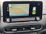 Hyundai Kona Electric EV Comfort Smart 39 kWh / Fabrieksgarantie tot 05-2027 / Dealer onderhouden / Accu SoH 99% / CCS snel laden / Navigatie / Apple Carplay Android / Stuur- en stoelverwarming /