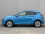 Hyundai Kona Electric EV Comfort Smart 39 kWh / Fabrieksgarantie tot 05-2027 / Dealer onderhouden / Accu SoH 99% / CCS snel laden / Navigatie / Apple Carplay Android / Stuur- en stoelverwarming /