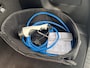 Hyundai Kona Electric EV Comfort Smart 39 kWh / Fabrieksgarantie tot 05-2027 / Dealer onderhouden / Accu SoH 99% / CCS snel laden / Navigatie / Apple Carplay Android / Stuur- en stoelverwarming /