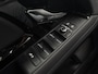 Land Rover Range Rover Evoque 1.5 P300e AWD S | Plug-in Hybrid (PHEV) | Trekhaak | 360 Graden Camera | Head-up Display | Meridian Audio | Cruise Control Adaptief | Dodehoekdetectie | Stoelverwarming | Lederen Bekleding | Navigatie Pivi Pro | Apple Carplay | Android Auto