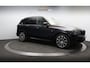 BMW X5 xDrive50e M-sport Pro / Dealeronderh. / Driving prof. / Parking Prof. / Wit interieur / Trekhaak / Panoramadak / Soft-Close