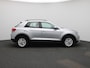 Volkswagen T-Roc 1.0 TSI Life 110 PK| Origineel Nederlands | Climatronic | Parkeersensoren | Apple Carplay | Android Auto | Digitale Cockpit | Inklapbare Buitenspiegels