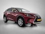 Lexus NX 300h AWD Luxury Line Limited | Schuif - / kanteldak | Fietsendragerbeugel |