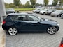 BMW 1-Serie 116i Upgrade Edition AUTOMAAT LEER OPEN DAK