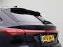 Audi A5 Avant 2.0 e-hybrid quattro S edition Competition 367 PK l Adaptive cruise control l 360 graden camera l Panorama-glasdak l Stoelverwarming l Stoelen voor, elekt. verstelb. l Parkeersensoren l MMI bijrijdersdisplay l Privacy glas l Trekhaak, elektr. wegklapbaar l Audi drive select l Comfortsleutel l Alarm Klasse III l Matrix-LED
