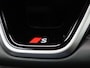 Audi A5 Avant 2.0 e-hybrid quattro S edition Competition 367 PK l Adaptive cruise control l 360 graden camera l Panorama-glasdak l Stoelverwarming l Stoelen voor, elekt. verstelb. l Parkeersensoren l MMI bijrijdersdisplay l Privacy glas l Trekhaak, elektr. wegklapbaar l Audi drive select l Comfortsleutel l Alarm Klasse III l Matrix-LED