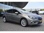 Opel Astra 1.4 Innovation | Panoramadak | Trekhaak | Climate Control | Cruise Control |  Achteruitrijcamera | Navigatie |