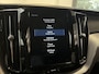 Volvo XC60 2.0 T8 Twin Engine AWD R-Design | PANO | LUCHTVERING | TREKHAAK | 360 CAMERA | HEAD-UP | LEDER |