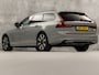 Volvo V90 2.0 T6 Plug-in hybrid AWD Ultimate Dark 350Pk Automaat (PANORAMADAK, HARMAN/KARDON, LUCHTVERING, MEMORY SEATS, 360 CAMERA, HEAD-UP DISPLAY, STUUR/STOELVERWARMING, ZWART HEMEL, NIEUWSTAAT)