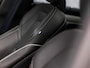 Volvo V90 2.0 T6 Plug-in hybrid AWD Ultimate Dark 350Pk Automaat (PANORAMADAK, HARMAN/KARDON, LUCHTVERING, MEMORY SEATS, 360 CAMERA, HEAD-UP DISPLAY, STUUR/STOELVERWARMING, ZWART HEMEL, NIEUWSTAAT)