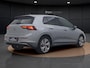 Volkswagen Golf 1.5 eHybrid Style | Camera | Side Assist | ERGO Stoel | ACC | Spiegelpakket | Carplay | Getint Glas | 17'' |