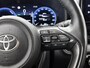 Toyota Yaris 1.5 Hybrid 130 Executive | BTW voertuig | Dealer onderhouden | Dodehoek detectie | Stoel+stuurverwarming | Parkeersensoren voor+achter | Draadloze telefoonlader | Navigatie | Apple CarPlay/Android Auto |