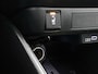 Toyota Yaris 1.5 Hybrid 130 Executive | BTW voertuig | Dealer onderhouden | Dodehoek detectie | Stoel+stuurverwarming | Parkeersensoren voor+achter | Draadloze telefoonlader | Navigatie | Apple CarPlay/Android Auto |