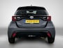 Toyota Yaris 1.5 Hybrid 130 Executive | BTW voertuig | Dealer onderhouden | Dodehoek detectie | Stoel+stuurverwarming | Parkeersensoren voor+achter | Draadloze telefoonlader | Navigatie | Apple CarPlay/Android Auto |
