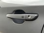 Hyundai Kona Electric EV Fashion 39 kWh / 3 fase laden / SOH 100% / Fabrieksgarantie accu t/m 05-2030 / Dealer Onderhouden / All-Season Banden / Stuur-/Stoelverwarming / Navigatie via Apple Carplay/Android Auto / Achteruitrijcamera /