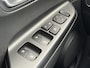 Hyundai Kona Electric EV Fashion 39 kWh / 3 fase laden / SOH 100% / Fabrieksgarantie accu t/m 05-2030 / Dealer Onderhouden / All-Season Banden / Stuur-/Stoelverwarming / Navigatie via Apple Carplay/Android Auto / Achteruitrijcamera /