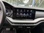 Skoda Octavia Combi 1.4 TSI iV PHEV Business Edition | VIRTUAL COCKPIT | PARKEERSENSOREN ACHTER | CRUISE CONTROL | NAVI | DRAADLOZE TELEFOONLADER |