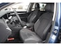 Volkswagen Golf Variant 1.5 eTSI 150 pk Life Edition | Navigatie| Trekhaak | Achteruitrijcamera | Stoelverwarming | Blind spot