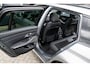 BMW 3-Serie 330 330e Touring M Sport | Panorama | ACC | Harman/Kardon | Trekhaak | Stoelverw. | 19' Inch |